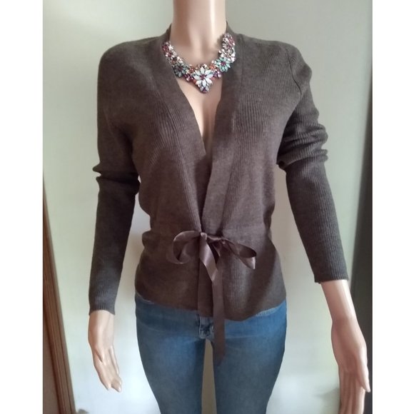 A. Giannetti Sweaters - A.Giannetti Tie Waist Wool Cardigan L EUC